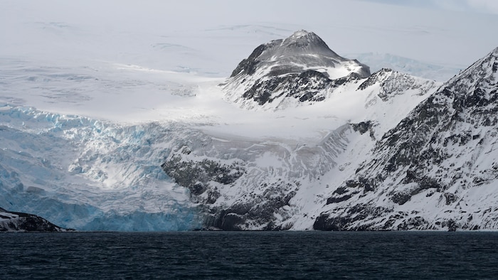 Un glacier.