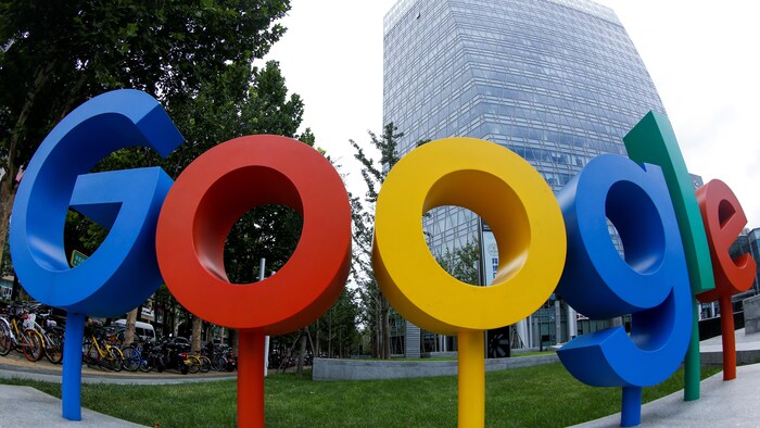 Le logo de Google devant ses bureaux de Pékin.