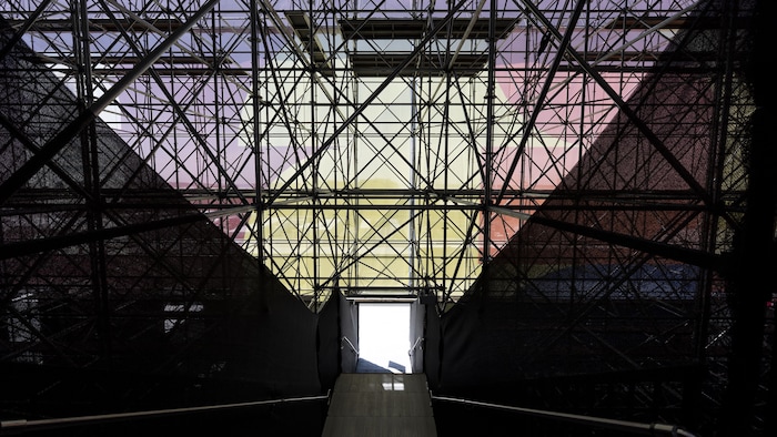 La structure qui tient en place les estrades temporaires au stade de Toronto.