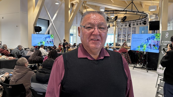 Guy Bellefleur au Centre culturel de Maliotenam.