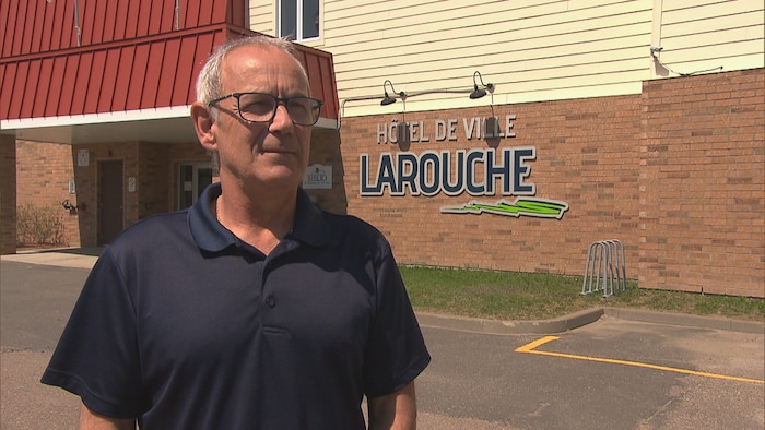 Le maire de Larouche, Guy Lavoie.