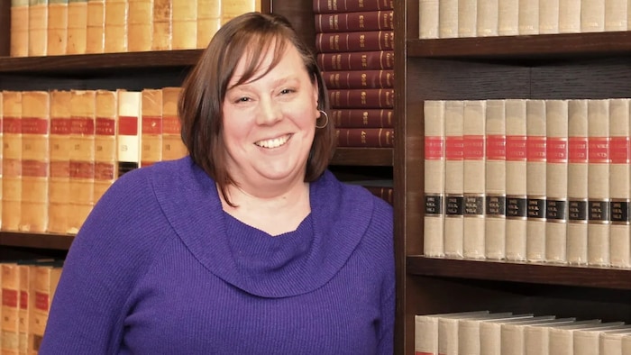Heidi Semkowich, president of the Alberta Association of Professional Paralegals, is pushing for regulation but, so far, the provincial government has refused.