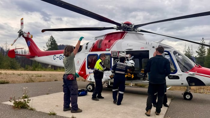 Une équipe d'intervention en action.