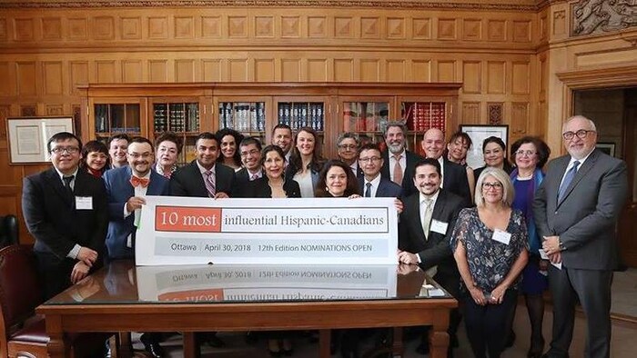 Les lauréats de 10 hispaniques-caanadiens les plus influents de 2018 à Rideau Hall, à Ottawa.