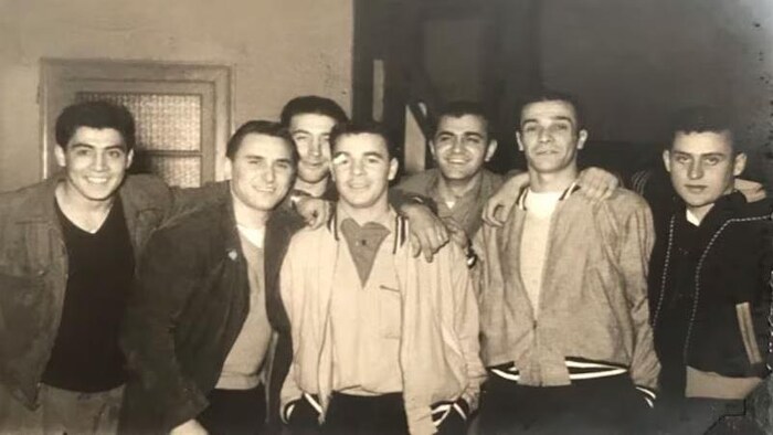 Des joueurs originaires du Nord de l'Ontario ayant des origines italiennes ont participé aux Jeux olympiques de Cortina d'Ampezzo en 1956 au sein de l'équipe italienne de hockey.