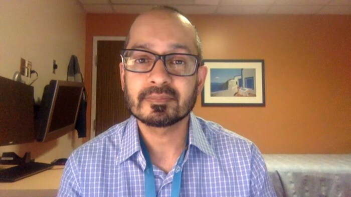 Close up shot ni Dr. Sumon Chakrabarti.