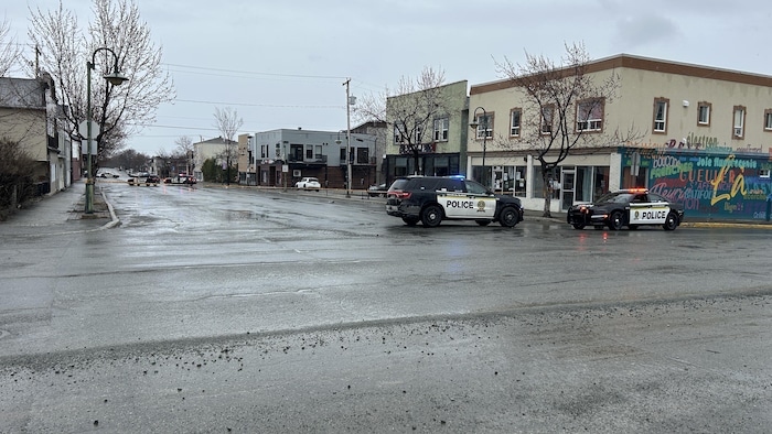 Des policiers de la SQ en intervention.