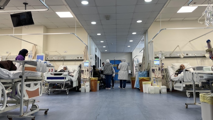 L'intérieur de l'hôpital.
