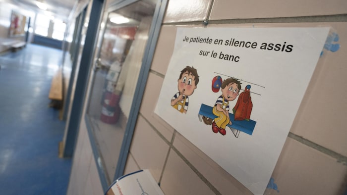 Un corridor à l'hôpital de jour Lyall, à Montréal.