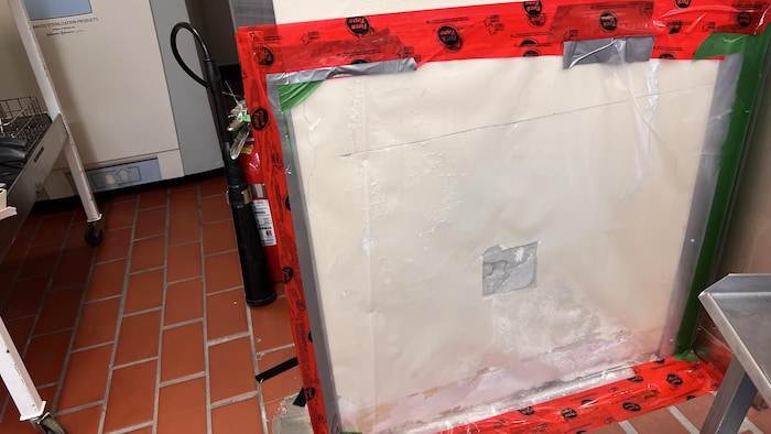 Un mur a du être ouvert à l’Unité de retraitement des dispositifs médicaux.