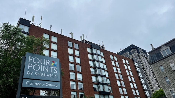 La façade d'un immeuble.