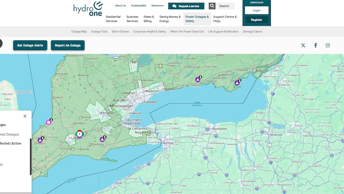 Une capture d'écran d'une carte montrant les pannes de courant à l'entour du lac Ontario.