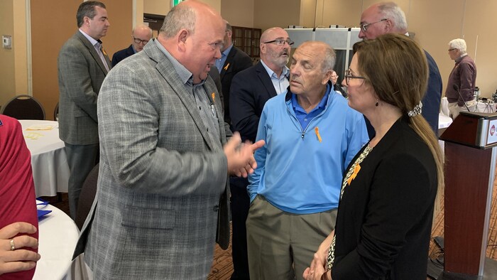 Ian Comeau, Clem Tramblay et France Desrosiers.