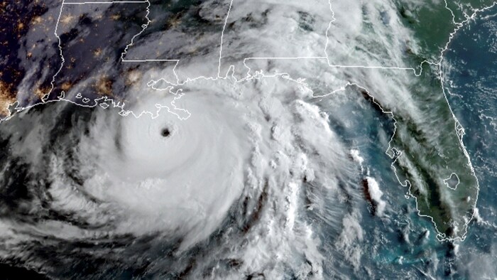 Une image satellite de l'ouragan Ida.