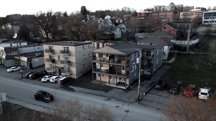 Le complexe d'appartement au coeur de la transaction avortée à Saint-Georges de Beauce.