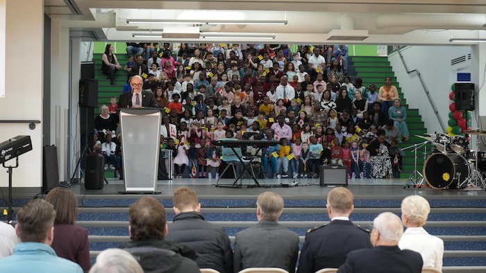 La cérémonie d'inauguration de l'École du Parc de Regina, en Saskatchewan, le 20 mars 2026.