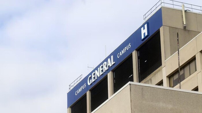 Le bâtiment du campus Général de l'Hôpital d'Ottawa.
