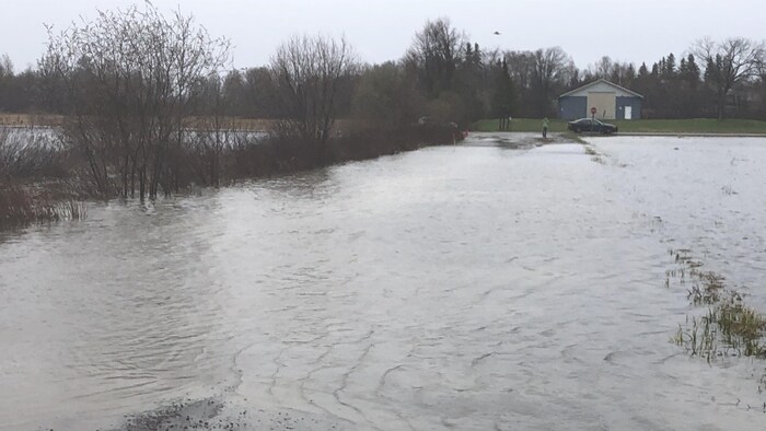 Un chemin inondé.