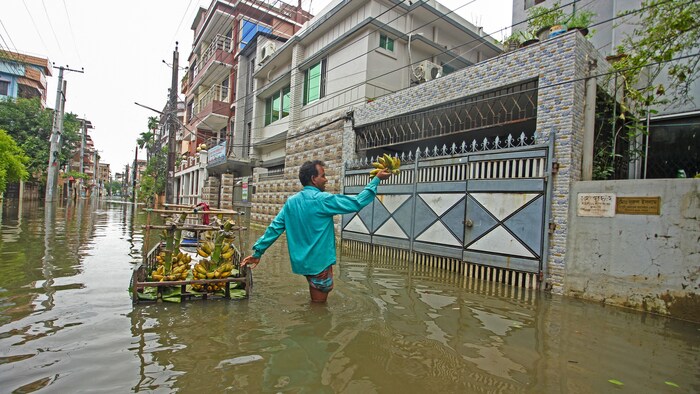 Inde et Bangladesh : des inondations majeures font une soixantaine de ...