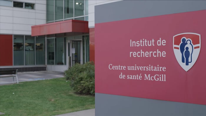 La façade externe de l'Institut.