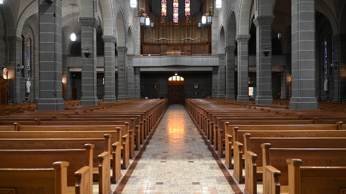 La cathédrale vue de l'intérieur. 
