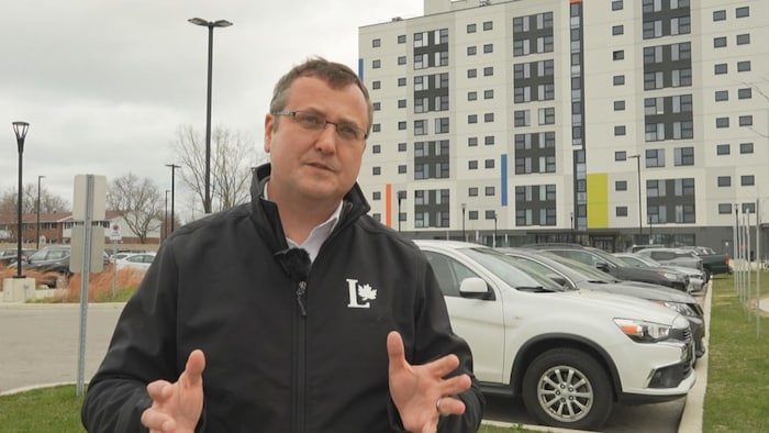 Le candidat libéral determination Windsor-Tecumseh-Lakeshore, Irek Kusmierczyk, cherche à obtenir un nouveau mandat à la Chambre des communes.