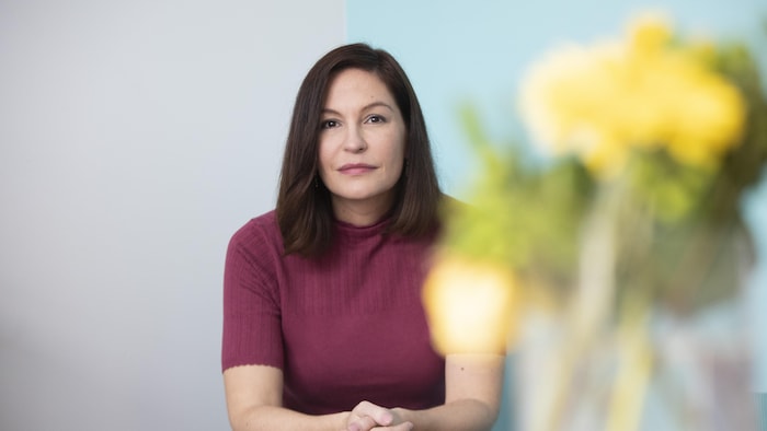 L'ethnologue wendate Isabelle Picard chez elle, à Longueuil, en mars 2020.
