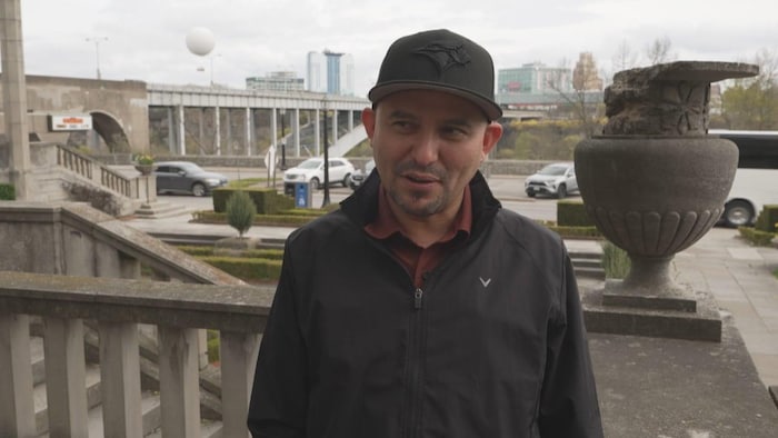Un representation d'Israel Serrano.