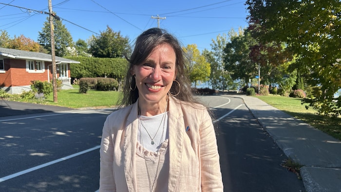 Jacqueline Belleau près du lac des Nations à Sherbrooke.