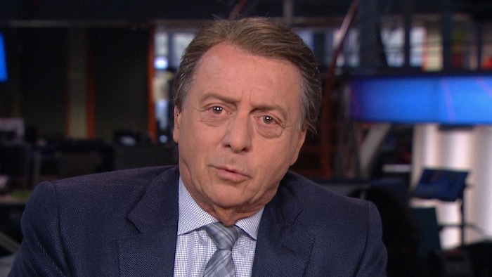 Jean-Luc Mongrain en entrevue sur le plateau de RDI.