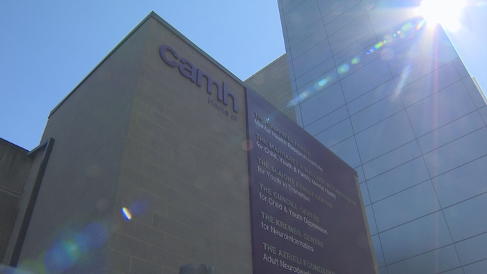 Le Centre de toxicomanie et de santé mentale de Toronto.