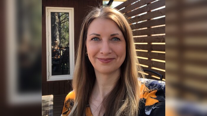 Jennifer Cameron-Turley a travaillé à Saskatoon en tant qu'orthophoniste depuis 2007, et avant exercé en tant qu'orthophoniste en soins aigus à Vancouver