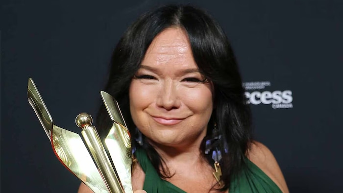 Jennifer Podemski.