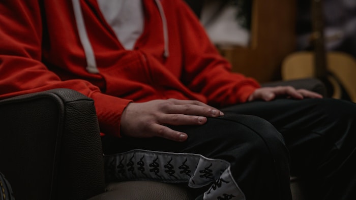 Un jeune.