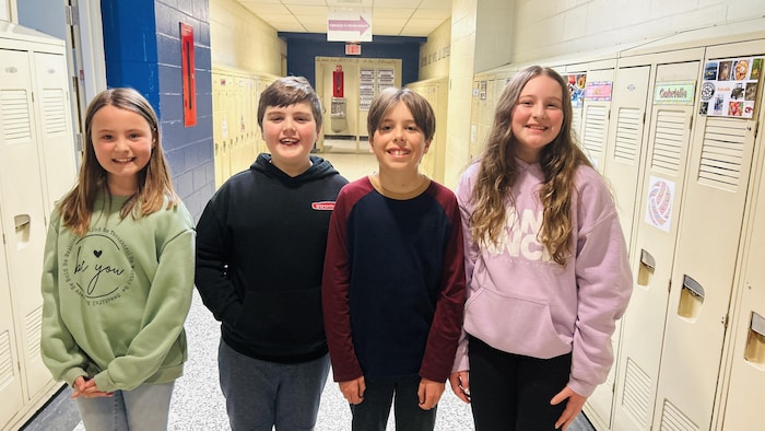 Quatre élèves de l’école Notre-Dame Hanmer.