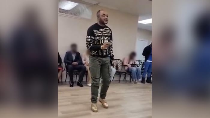 Accusé à Québec, il aurait agressé deux autres femmes à l'étranger |  Radio-Canada