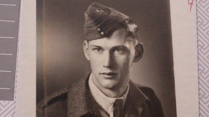 John Watson, vétéran de la Seconde Guerre mondiale.