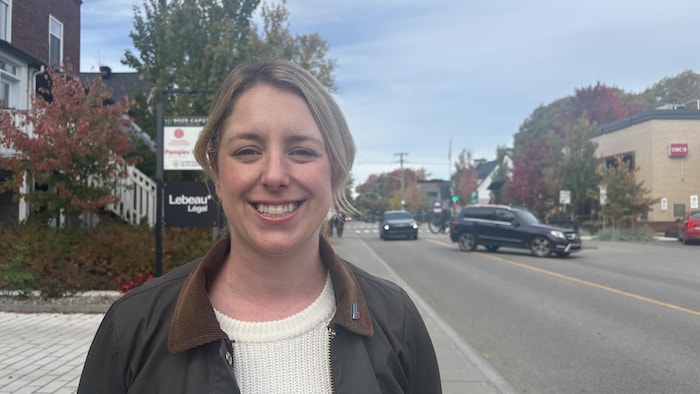 Portrait de Julie White, candidate du Parti libéral du Québec dans la circonscription de Jean-Talon.