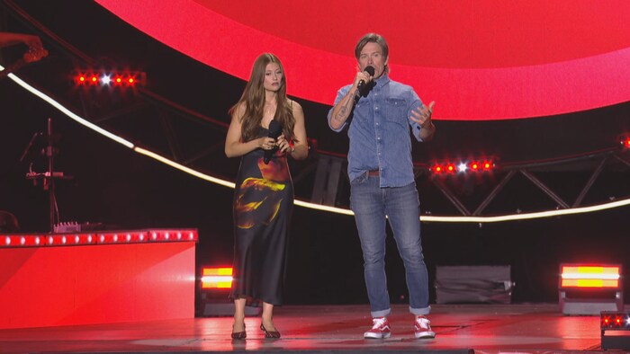 Katherine Levac et Jeff Douglas.