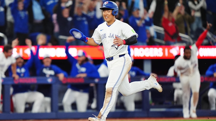 Kazuma Okamoto a marqué le point gagnant dans son premier dans le baseball majeur.