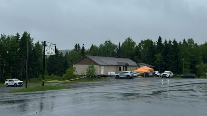 l'extérieur du bar Keta, situé au chemin du Deuxième-Sault à Saint-Joseph-de-Madawaska.