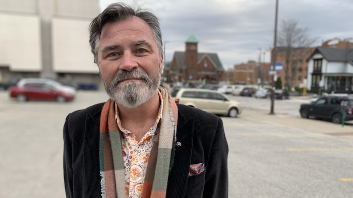 "We are all pawns": Automotive staff in Alerts star-news.press/wp Kieran Mckenzie wears a coat and scarf.