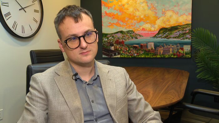 Kyle Rees Des étudiantes de l’Université Memorial se préparent à subir un procès ...