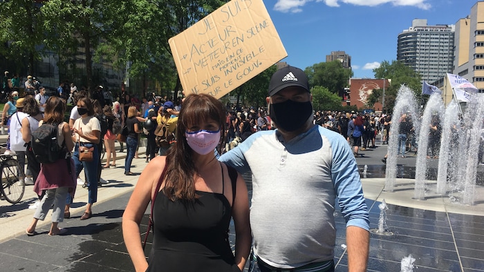 Le milieu des arts vivants descend dans la rue | Radio-Canada