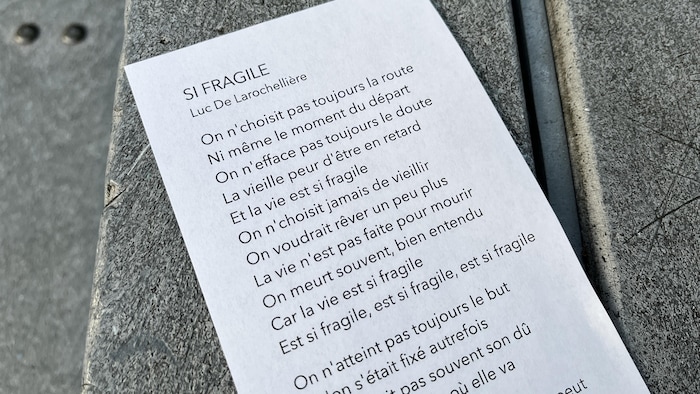 Les paroles de la chanson  « Si fragile ».