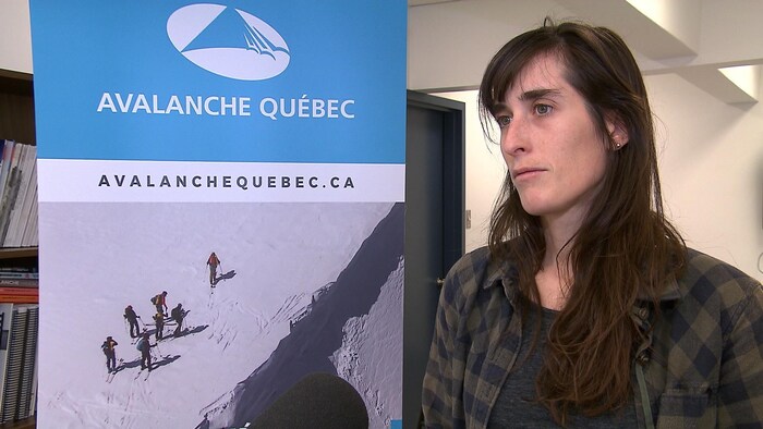 Laurie Dumas, prévisionniste chez Avalanche Québec. 