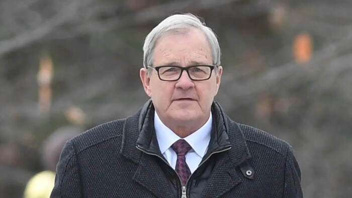 Lawrence MacAulay.