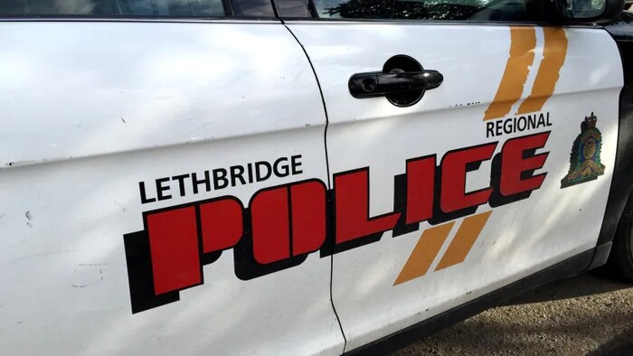 Una patrulla de la policía de Lethbridge, en Alberta.