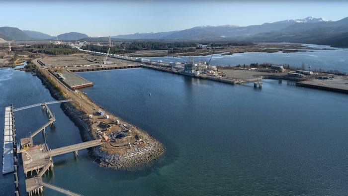 Construcción de la terminal portuaria en Kitimat.