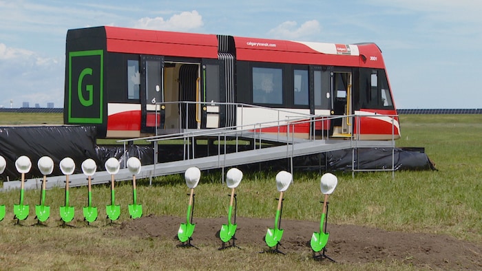Maquette d'un des véhicules de la future ligne verte de train léger de Calgary.